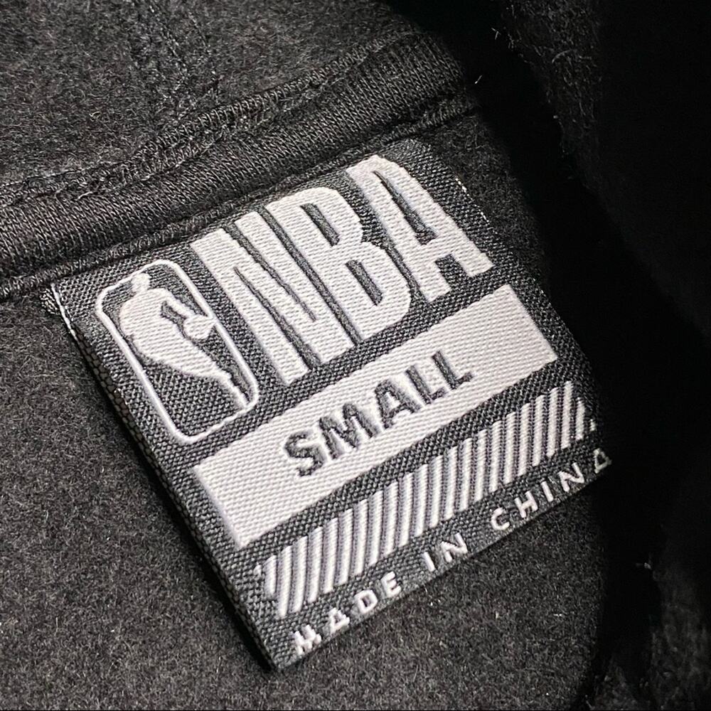 NBA Black Camo Fleece Hoodie Sweatshirt Men’s Size Small - Picture 6 of 8